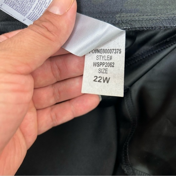 NYDJ Pull-on Urban Camo Ponte Leggings size: 22W - Picture 11 of 11